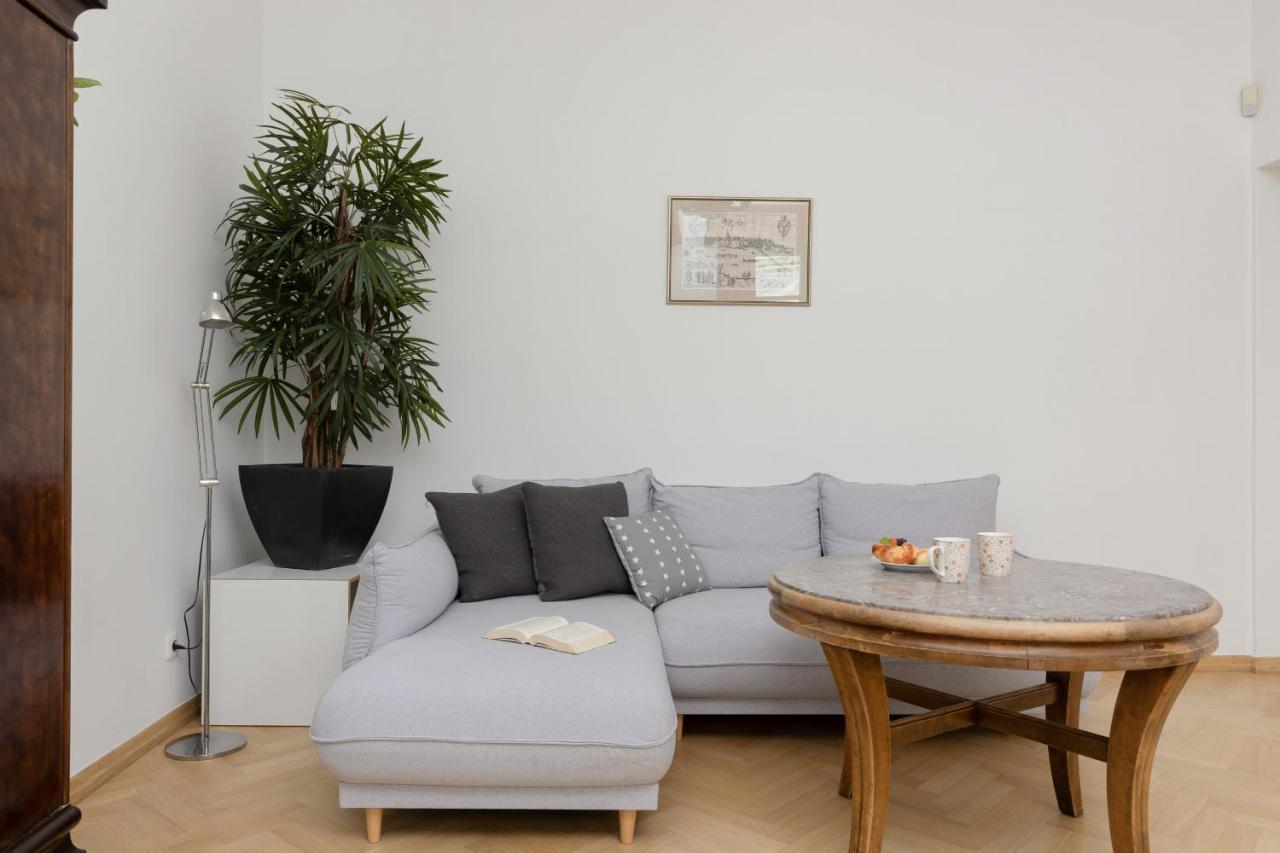 Apartment Family Freta Old Town By Renters *